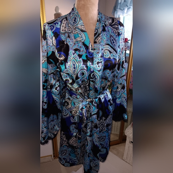 Apt. 9 ~ Satin Paisley Lace-Trim Wrap Robe in Blue & Purple (XS, NWOT) - Picture 2 of 11